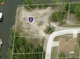 802 SW 35th Pl, Cape Coral, FL 33991