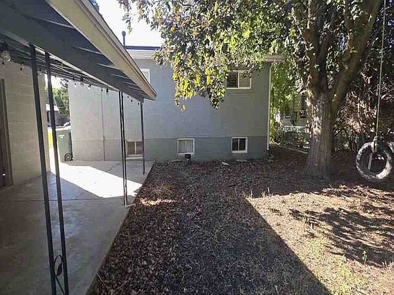 4th image of 676 15th St