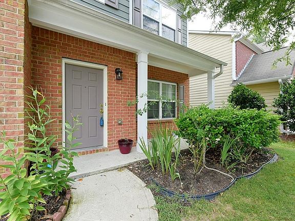 3rd image of 5263 Carrington Park Dr