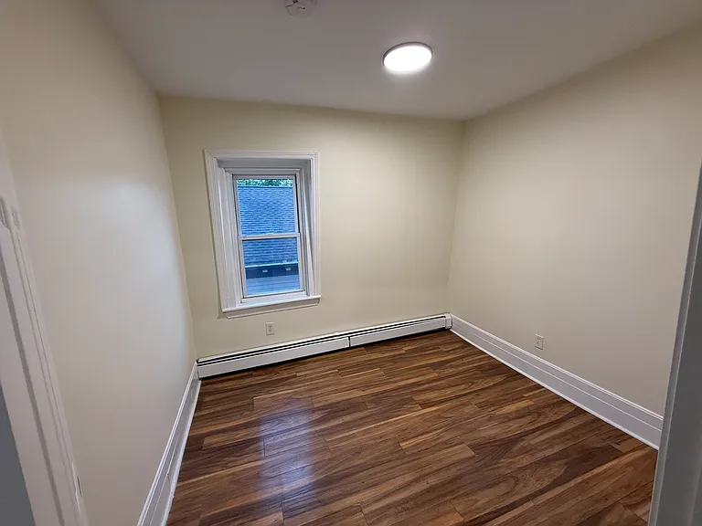 20 Peach Ave #3 — Photo 16