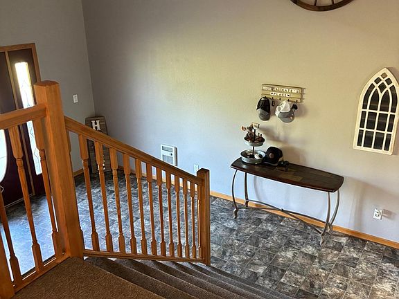 3rd image of 42810 County Road 2