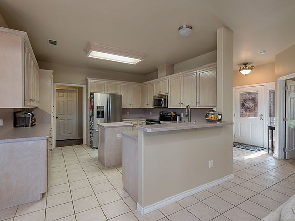 5th image of 2388 Kendal Green Cir