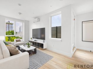 22 Frost St #503, Brooklyn, NY 11211