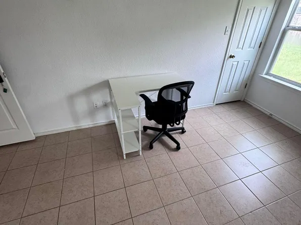 (undisclosed Address), Manor, TX 78653