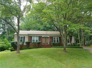 722 Barksdale Cres, Charlotte, NC 28270