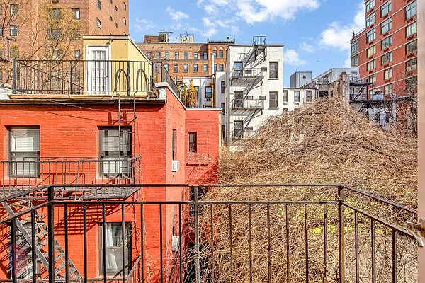 Rented by Centennial Properties NY | media 7