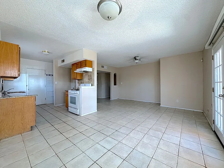 12348 Flora Alba Dr — Photo 6