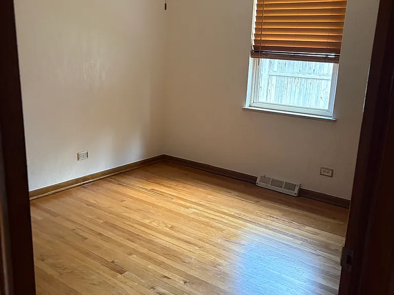 Smaller bedroom