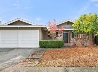 122 Rosewood Dr, Cloverdale, CA 95425