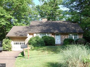 314 E Park Ave, Sellersville, PA 18960