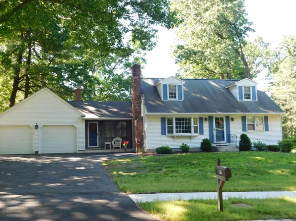 67 Abbe Road, Enfield, CT 06082