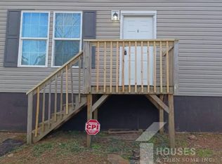 8121 3rd St, Boiling Springs, SC 29316
