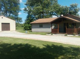 2825 SE Mulberry St, Bluffton, IN 46714