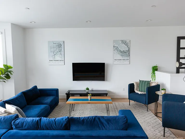 36 Eastlake Ave — Photo 5