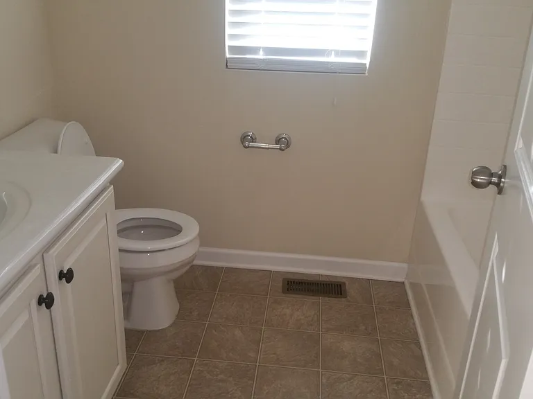 831 Davidson Point Rd — Photo 5
