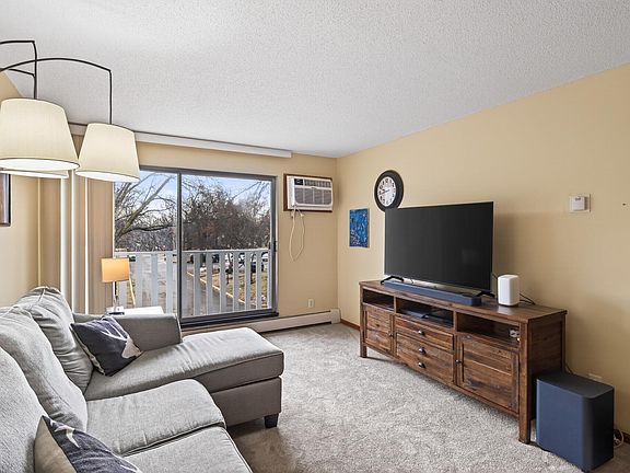 2nd image of 1601 N Innsbruck Dr #202NE