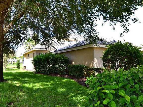 4th image of 3821 Mimosa Pl