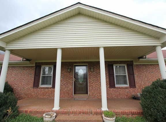 4th image of 1504 Pine Dr