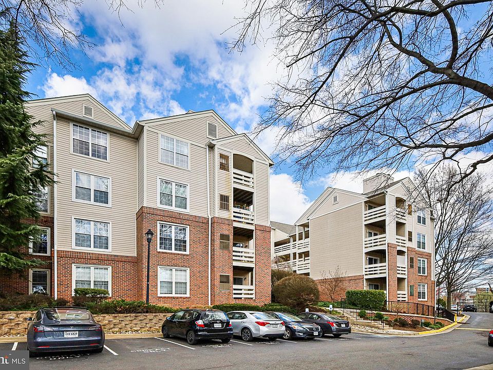 1st image of 244 S Reynolds St APT 406