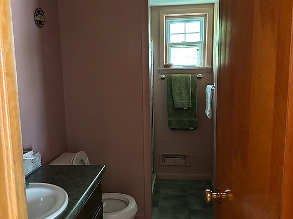 4th image of 1532 Overlook Dr