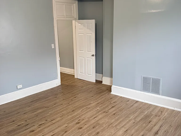 1631 Edmondson Ave #2 — Photo 4