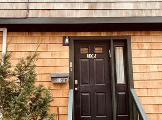 10 Gardner Rd #B, Cambridge, MA 02139