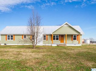 2140 Hustleville Rd, Albertville, AL 35951