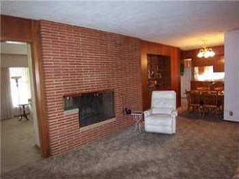 2nd image of 3418 S Maywood Ct