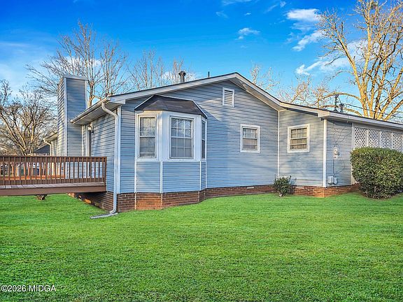4th image of 343 Carver Rd