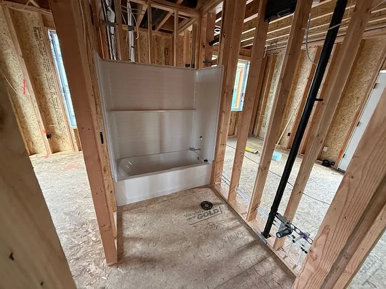 1105 NW Buchanan Ave — Photo 17
