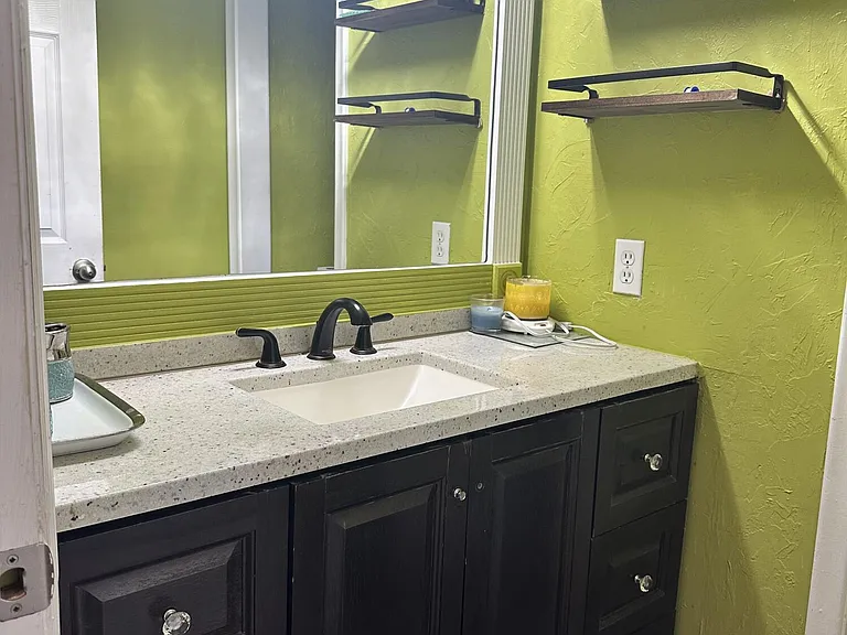 12737 Westhampton Cir — Photo 14