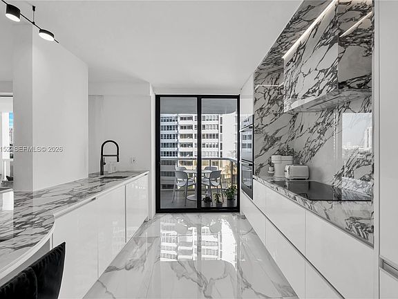 3rd image of 9 Island Ave APT 609