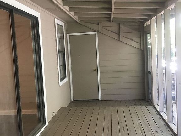 5th image of 954 Ohara Dr