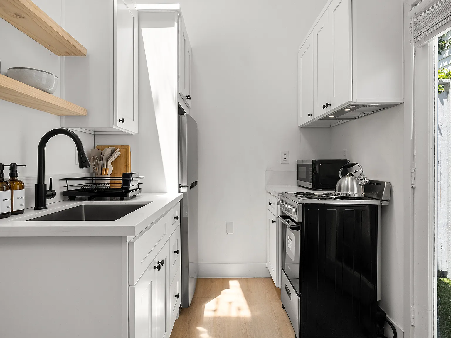 1 bed, 600 sqft, $4,050 — Photo 4