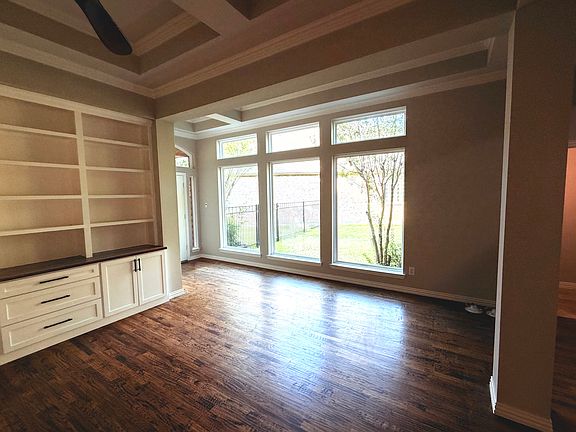 Formal Dining
