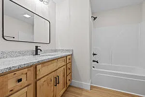 249 Luffman Rd — Photo 21