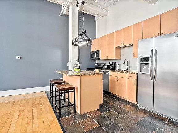 3rd image of 507 N 13th St APT 502