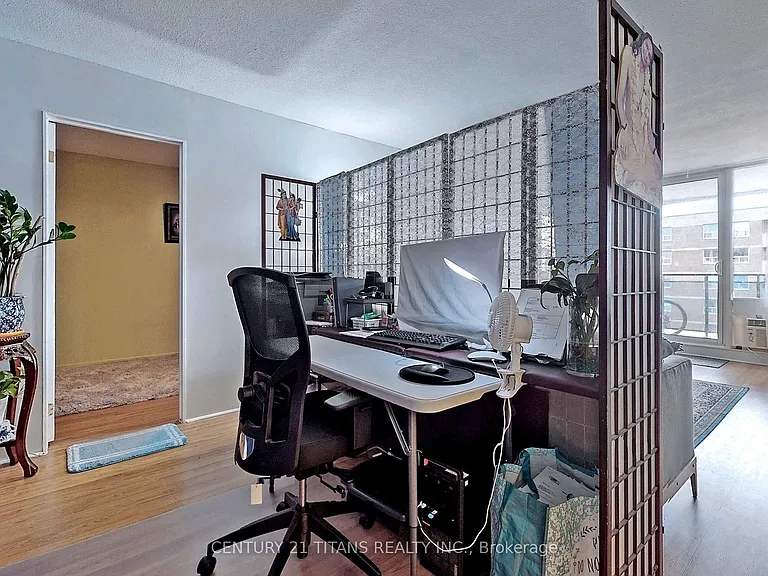 20 Gilder Dr #1208 — Photo 23