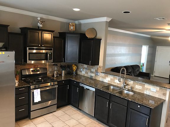 3rd image of 8413 SW 48th St