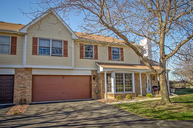 1st image of 10213 Cambridge Ct