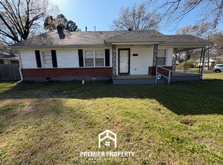 1329 S Perkins Rd, Memphis, TN 38117