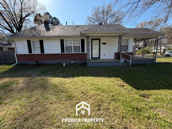1329 S Perkins Rd, Memphis, TN 38117
