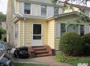 24235 91st Ave, Bellerose, NY 11426