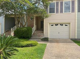 2703 Audubon Trce #2703, New Orleans, LA 70121