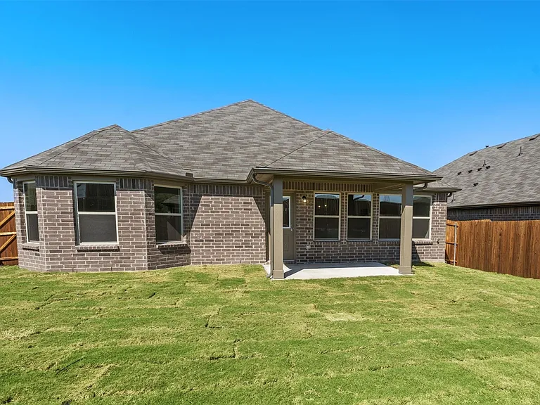 1944 Javelina St — Photo 17