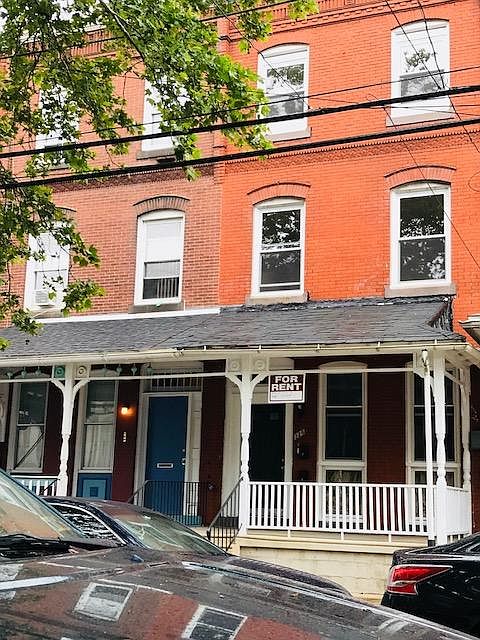 1st image of 326 N Preston St #2