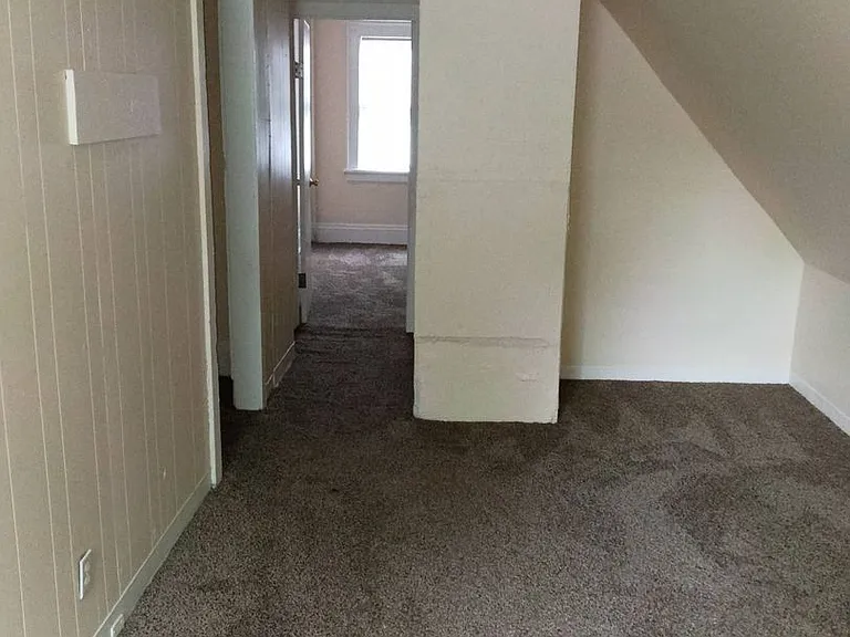 1609 W Meinecke Ave — Photo 21
