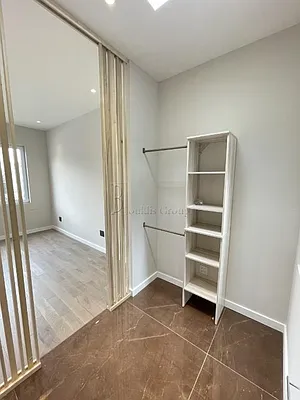 Rented by Bouklis Group | media 4