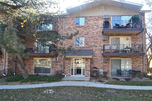 1st image of 5348 Waterbury Dr APT 1906