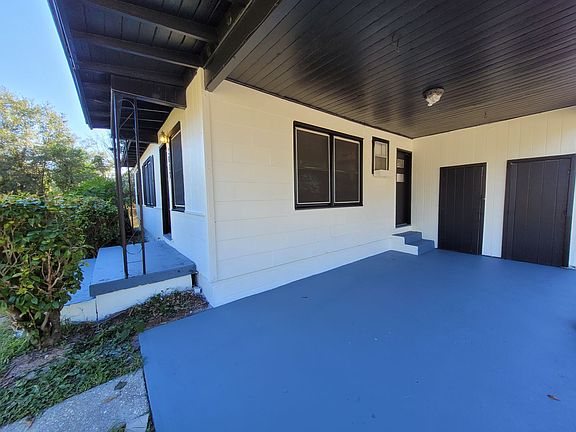 3rd image of 3017 N 6th Ave
